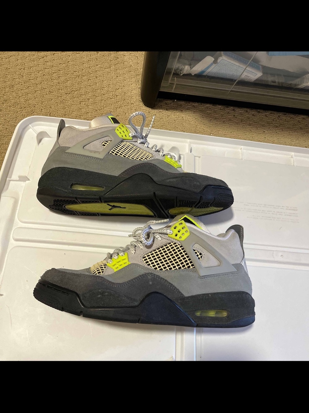Nike Air Jordan 4 Retro 'Neon 95' Sneaker CT5342-007 Men's Size 8.5